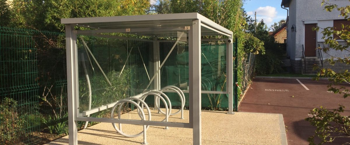 abri VELPRO M60 acier et velspir 3 coordonnés - Saint Ouen (95) garage à vélo couvert